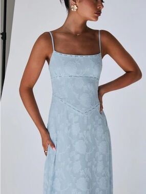 Princess Polly South of France Maxi Dress in Blue. Size: 10. Blue floral dress